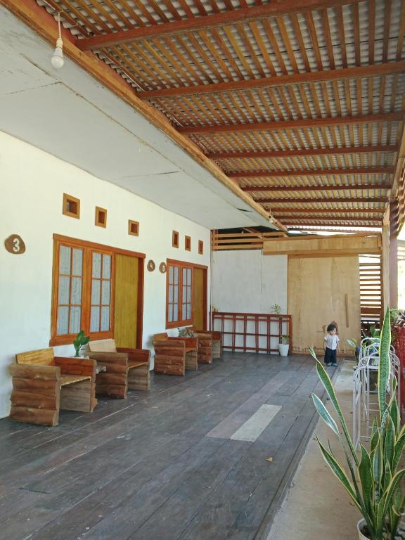 Nua Indah Wakatobi